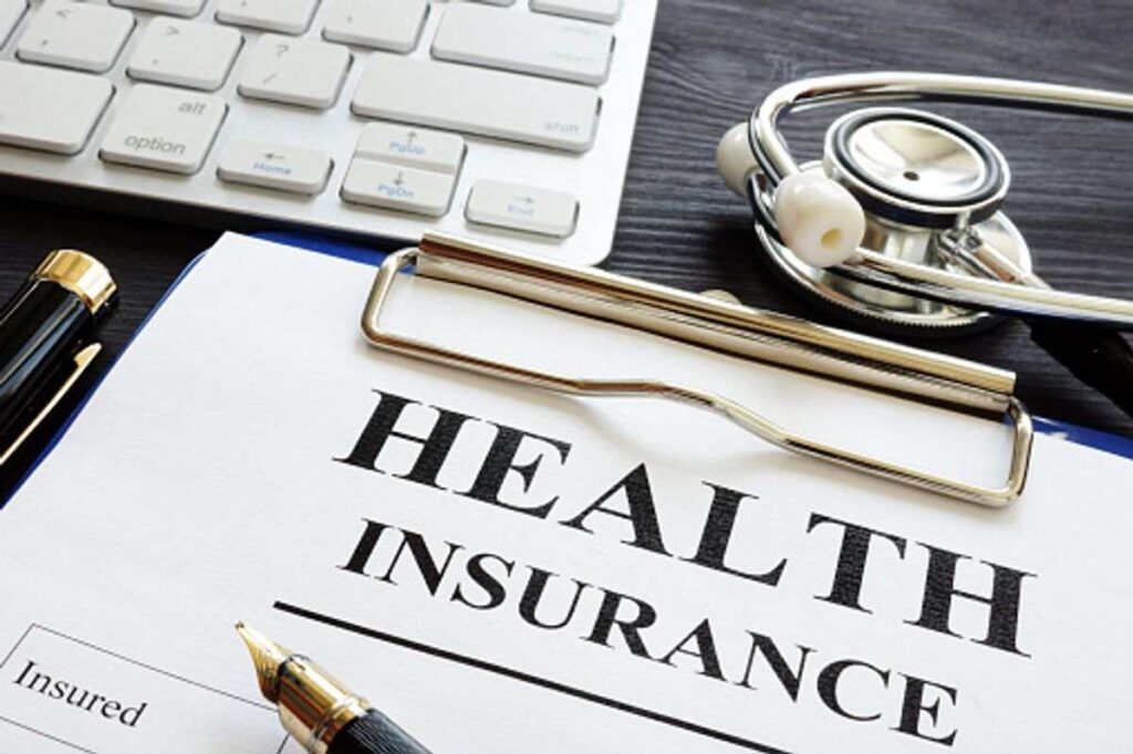 get instant health insurance in Kolkata