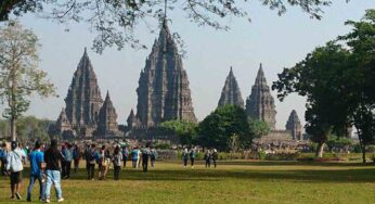 16 Historic Magnificent Temples in the Prambanan Complex