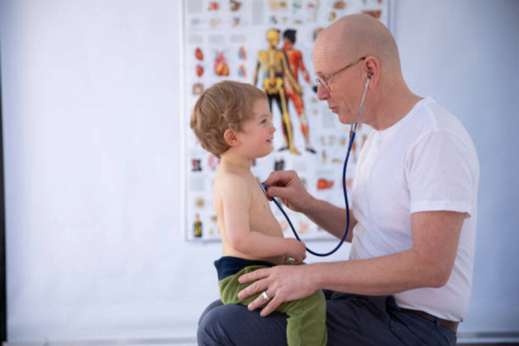 Top 10 Pediatricians in Kanpur