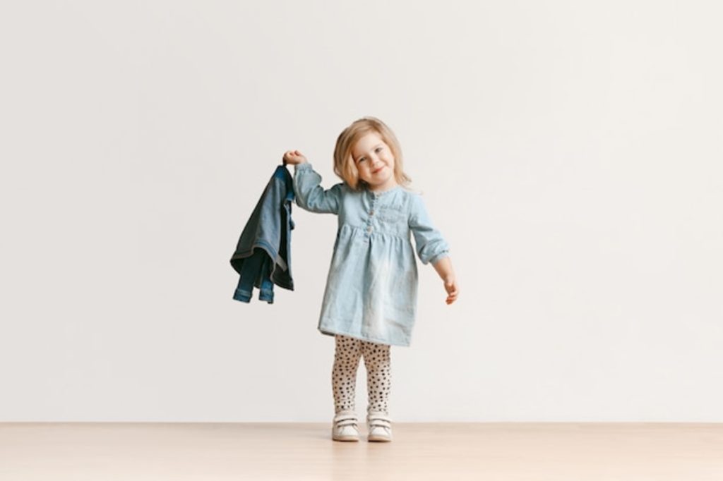 Choosing Kid Sizes to Adults Clothing Shirts 1 لباس کودک